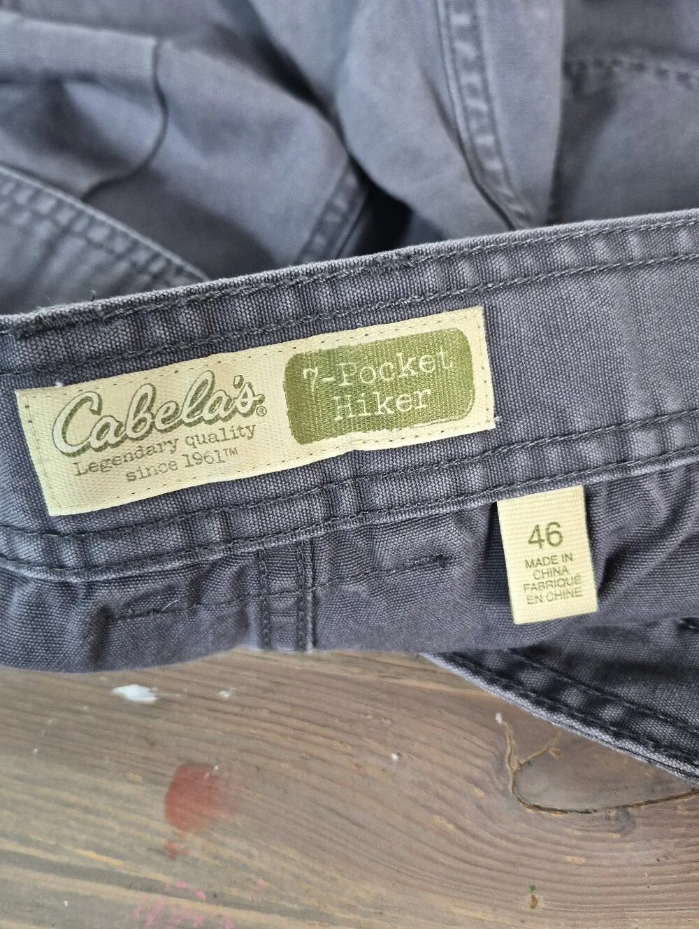 Cabela's Men's 7 Pocket Hiker Cargo Shorts Gray Size 46